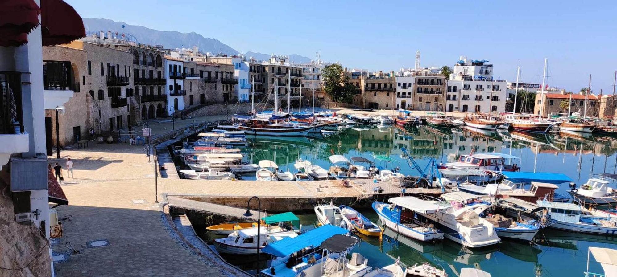 Sea View Apartment Kyrenia Kyrenia  Extérieur photo